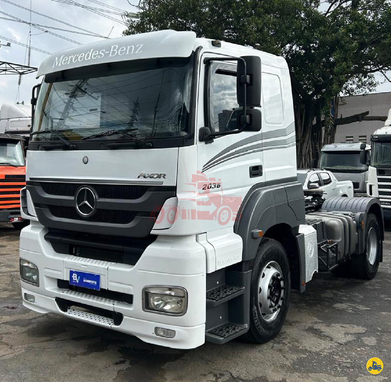 CAMINHAO MERCEDES-BENZ MB 2036 Cavalo Mecânico Cavalo 4x2 TVG Caminhões GUARULHOS SÃO PAULO SP